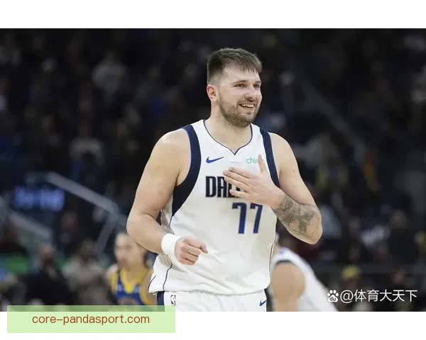 东契奇领衔独行侠季后赛挡拆效率高居联盟第一背后战术价值深度解读